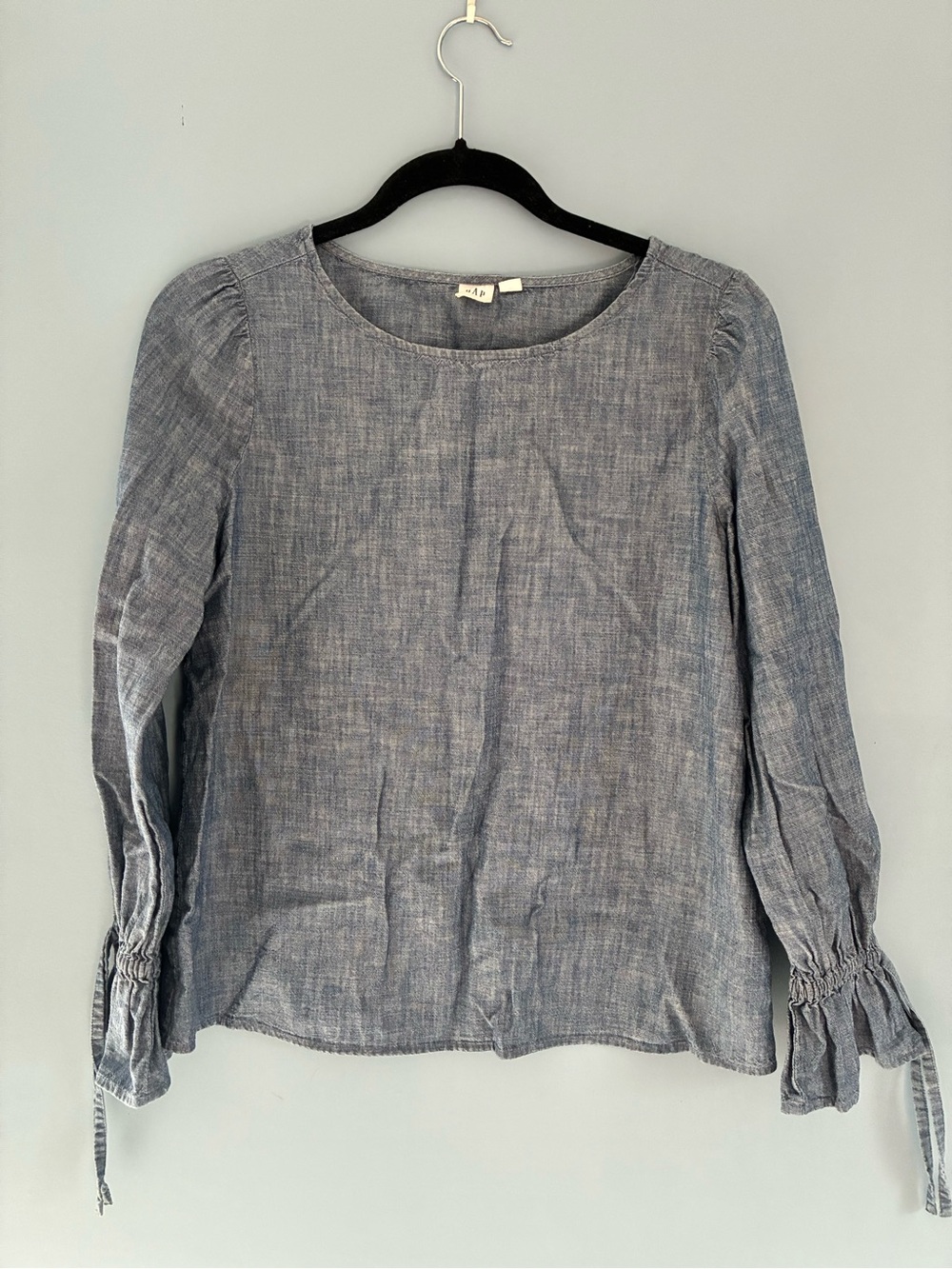 Casual Blue Long-Sleeve Women's Top